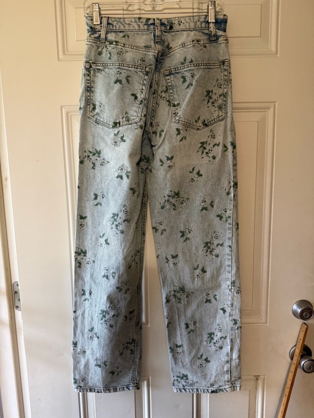 Wild Fable 90s relaxed straight floral print denim jeans - Picture 5 of 9